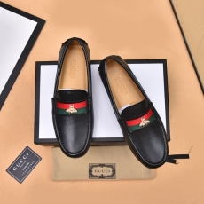 Gucci Leather Shoes